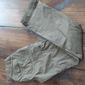 Duluth Trading 8x35 Lightweight Hiking Camping Cargo Pants Bootcut Dark Green